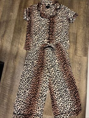 Room Service animal print pajamas (M)